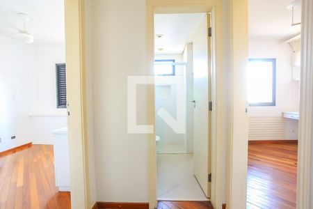 Apartamento para alugar com 151m², 4 quartos e 3 vagas Apartamento para alugar com 151m², 4 quartos e 3 vagasBanheiro