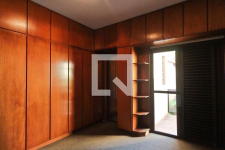 Suíte de casa à venda com 3 quartos, 190m² em Jardim das Laranjeiras, São Paulo