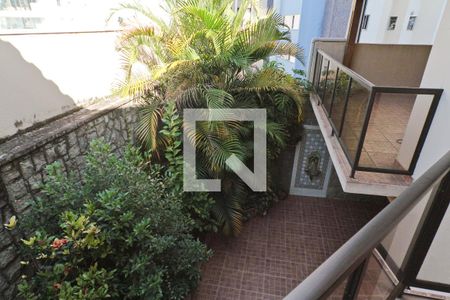 Casa à venda com 190m², 3 quartos e 4 vagasSuíte