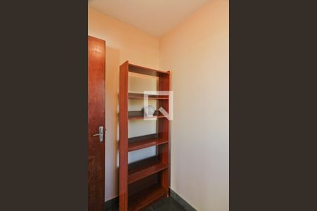 Casa à venda com 190m², 3 quartos e 4 vagasQuarto de serviço