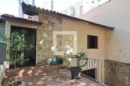Casa à venda com 190m², 3 quartos e 4 vagasVaranda
