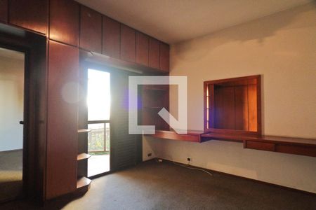 Suíte de casa à venda com 3 quartos, 190m² em Jardim das Laranjeiras, São Paulo