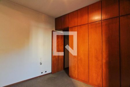 Suíte de casa à venda com 3 quartos, 190m² em Jardim das Laranjeiras, São Paulo