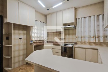 Casa à venda com 190m², 3 quartos e 4 vagasCozinha