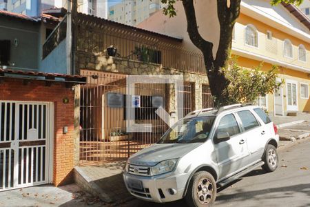Casa à venda com 190m², 3 quartos e 4 vagasFachada
