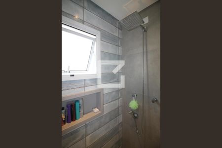 Casa de condomínio à venda com 392m², 4 quartos e 6 vagasBanheiro