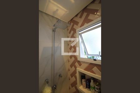 Casa de condomínio à venda com 392m², 4 quartos e 6 vagasQuarto 3 - Banheiro