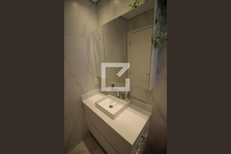 Casa de condomínio à venda com 392m², 4 quartos e 6 vagasQuarto 3 - Banheiro