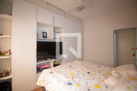 Apartamento à venda com 140m², 3 quartos e 1 vaga Apartamento à venda com 140m², 3 quartos e 1 vagaSuíte