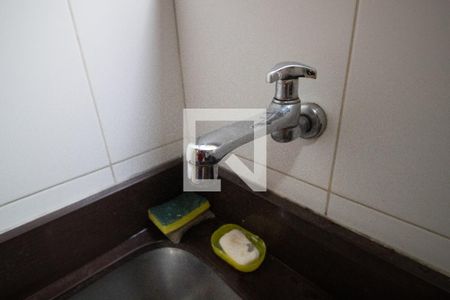 Apartamento à venda com 140m², 3 quartos e 1 vaga Apartamento à venda com 140m², 3 quartos e 1 vagaÁrea de serviço - torneira