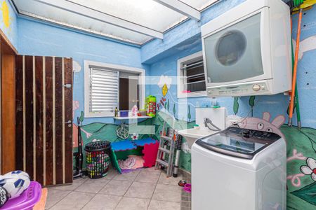 Casa à venda com 110m², 2 quartos e 2 vagasÁrea de Serviço