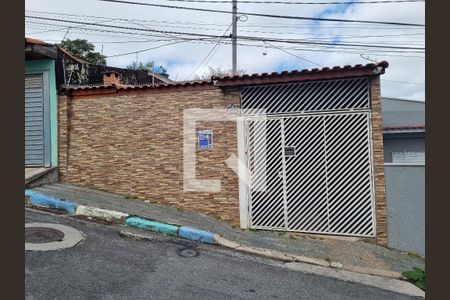 Casa à venda com 110m², 2 quartos e 2 vagasFachada