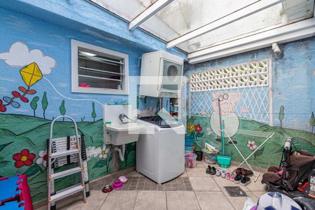 Casa à venda com 110m², 2 quartos e 2 vagasÁrea de Serviço