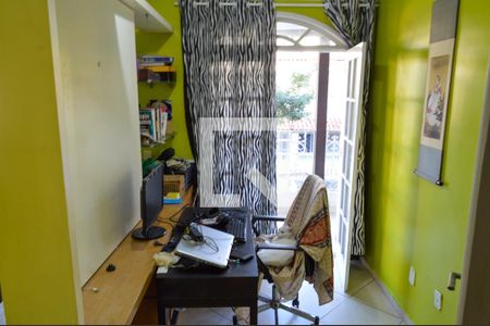 Casa de condomínio à venda com 261m², 6 quartos e 3 vagas Casa de condomínio à venda com 261m², 6 quartos e 3 vagasSuíte