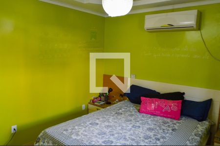 Suíte de casa de condomínio à venda com 6 quartos, 261m² em Jacarepaguá, Rio de Janeiro