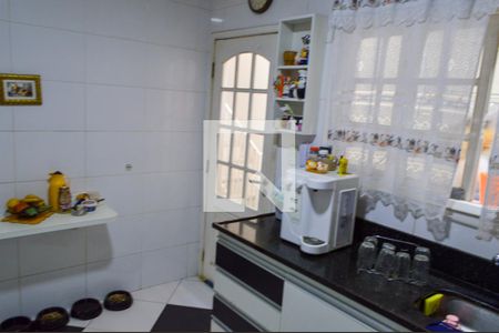 Casa de condomínio à venda com 261m², 6 quartos e 3 vagas Casa de condomínio à venda com 261m², 6 quartos e 3 vagasCozinha