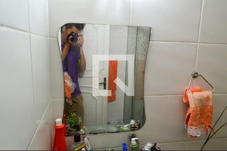 Casa de condomínio à venda com 261m², 6 quartos e 3 vagas Casa de condomínio à venda com 261m², 6 quartos e 3 vagasBanheiro 2