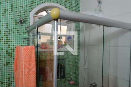 Casa de condomínio à venda com 261m², 6 quartos e 3 vagas Casa de condomínio à venda com 261m², 6 quartos e 3 vagasBanheiro 2