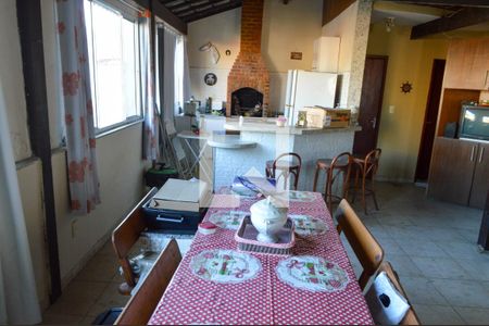 Casa de condomínio à venda com 261m², 6 quartos e 3 vagas Casa de condomínio à venda com 261m², 6 quartos e 3 vagasTerraço Gourmet