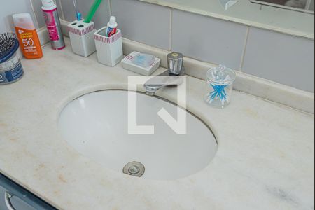 Apartamento para alugar com 74m², 3 quartos e 1 vaga Apartamento para alugar com 74m², 3 quartos e 1 vagaBanheiro suite
