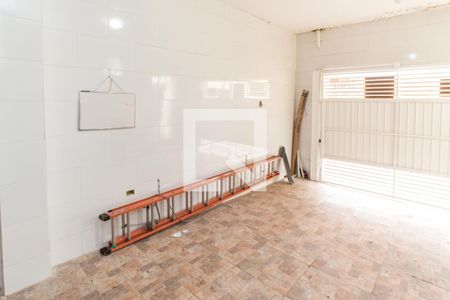 Casa à venda com 150m², 2 quartos e 3 vagasGaragem