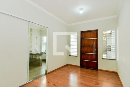 Sala de casa para alugar com 2 quartos, 130m² em Jardim Santa Francisca, Guarulhos