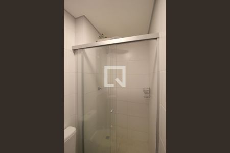 Banheiro de apartamento para alugar com 1 quarto, 38m² em Vila Carvalho, Sorocaba
