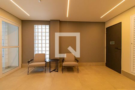 Studio para alugar com 18m², 1 quarto e sem vaga Studio para alugar com 18m², 1 quarto e sem vagaHall de entrada