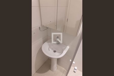 Studio para alugar com 18m², 1 quarto e sem vaga Studio para alugar com 18m², 1 quarto e sem vagaBanheiro