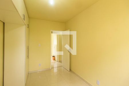 Quarto 1 de apartamento para alugar com 2 quartos, 45m² em Campo Grande, Rio de Janeiro