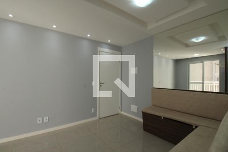 Sala de apartamento para alugar com 2 quartos, 47m² em Jardim Monte Alegre, Taboão da Serra