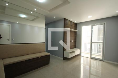 Sala de apartamento para alugar com 2 quartos, 47m² em Jardim Monte Alegre, Taboão da Serra