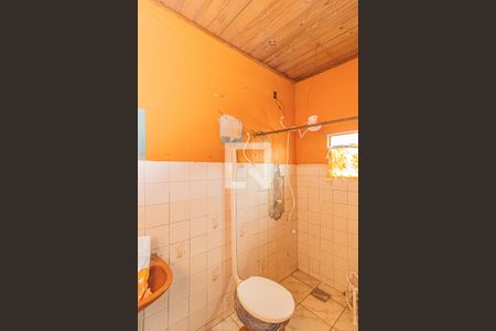 Casa à venda com 366m², 2 quartos e 2 vagasBanheiro 2