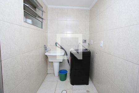 Casa à venda com 120m², 3 quartos e 2 vagas Casa à venda com 120m², 3 quartos e 2 vagasLavanderia