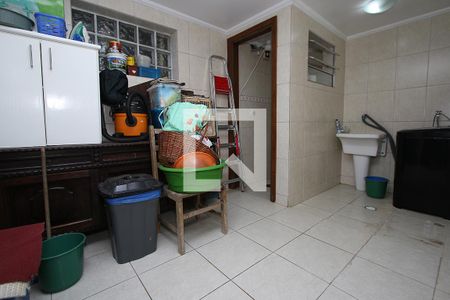 Casa à venda com 120m², 3 quartos e 2 vagas Casa à venda com 120m², 3 quartos e 2 vagasLavanderia