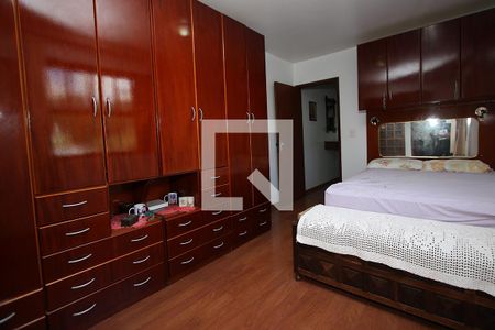 Casa à venda com 120m², 3 quartos e 2 vagas Casa à venda com 120m², 3 quartos e 2 vagasQuarto 1