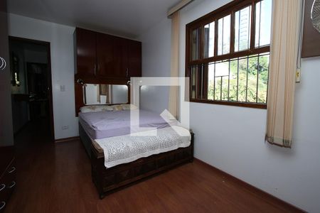 Casa à venda com 120m², 3 quartos e 2 vagas Casa à venda com 120m², 3 quartos e 2 vagasQuarto 1