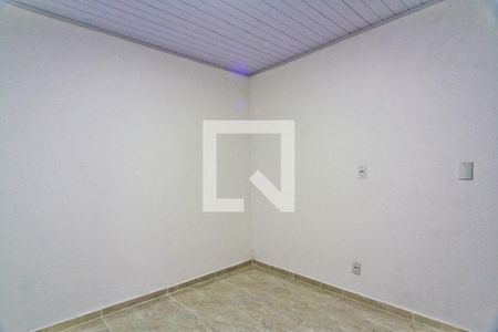 Quarto 1 de casa para alugar com 2 quartos, 60m² em Vila Primavera, São Paulo