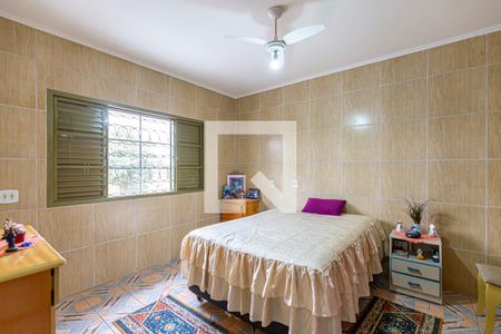 Casa à venda com 440m², 5 quartos e 7 vagasQuarto 2 - Casa 2