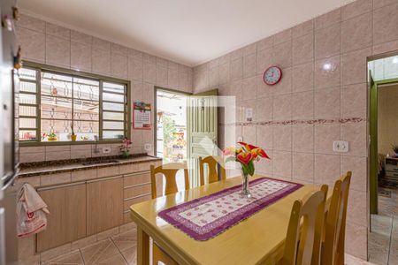 Casa à venda com 440m², 5 quartos e 7 vagasCozinha - Casa 2