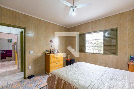 Casa à venda com 440m², 5 quartos e 7 vagasQuarto 2 - Casa 2