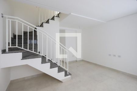 Casa de condomínio à venda com 62m², 2 quartos e 1 vagaSala