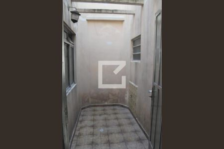 Casa à venda com 300m², 4 quartos e 5 vagasComodo Aberto