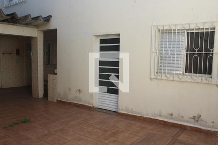 Casa à venda com 300m², 4 quartos e 5 vagasLavanderia