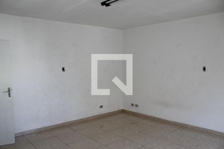 Casa à venda com 300m², 4 quartos e 5 vagasQuarto 1 casa dos fundos