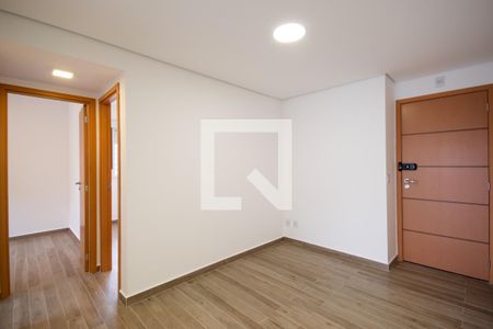Sala e cozinha de apartamento para alugar com 2 quartos, 45m² em Centro, Osasco
