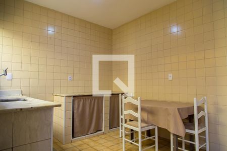 Cozinha de casa para alugar com 2 quartos, 43m² em Mirandópolis, São Paulo