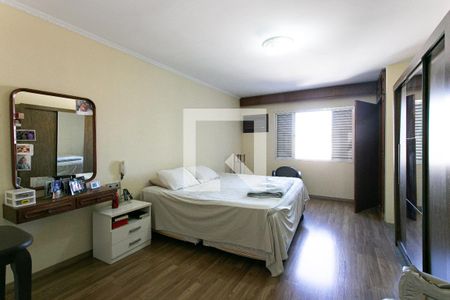 Casa à venda com 360m², 3 quartos e 5 vagasSuíte