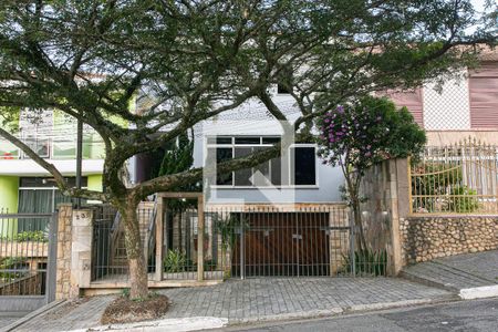 Casa à venda com 360m², 3 quartos e 5 vagasFachada