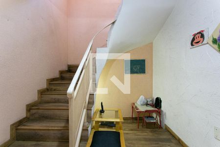Corredor de casa à venda com 3 quartos, 360m² em Vila Carrao, São Paulo
